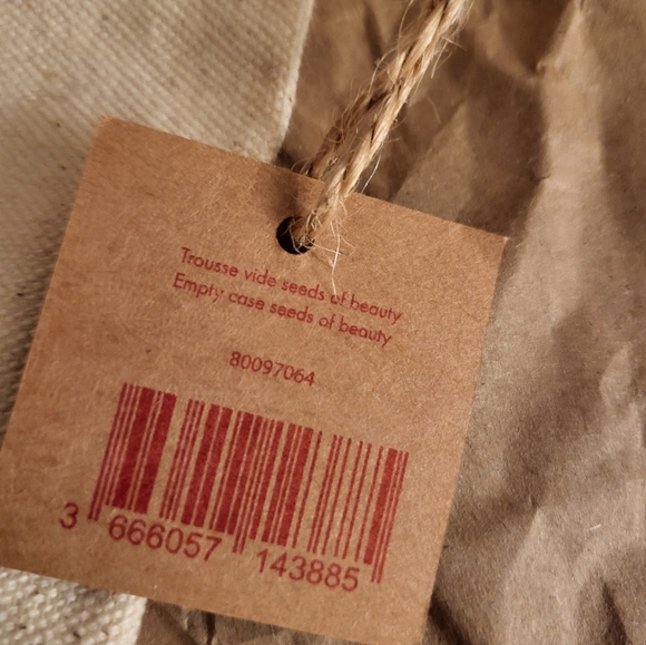 Clarins LETTER C pouch with Green Accents - Picture 6 of 7